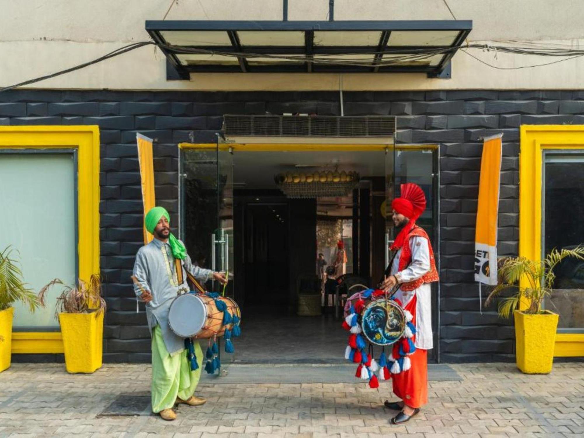 The Hosteller Amritsar, Near Golden Temple Eksteriør bilde